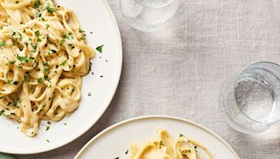 My Son Loves This Fettuccine Alfredo Recipe So Much, I Make It Twice a Week