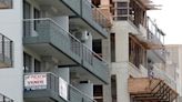 El alza de intereses vuelve pesadilla el sueño de comprar casa en Latinoamérica