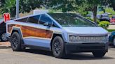 Surprising: Tesla Cybertruck Looks Alright With a Retro Woodgrain Wagon Wrap