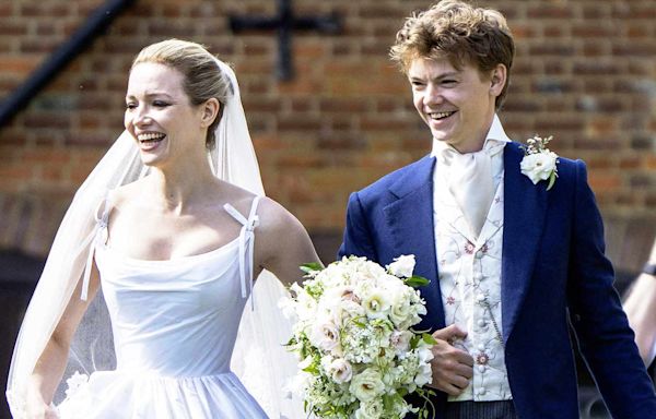 Love Actually Star Thomas Brodie-Sangster Marries Actress Talulah Riley in England — with a Horse Serving as a Bridesmaid