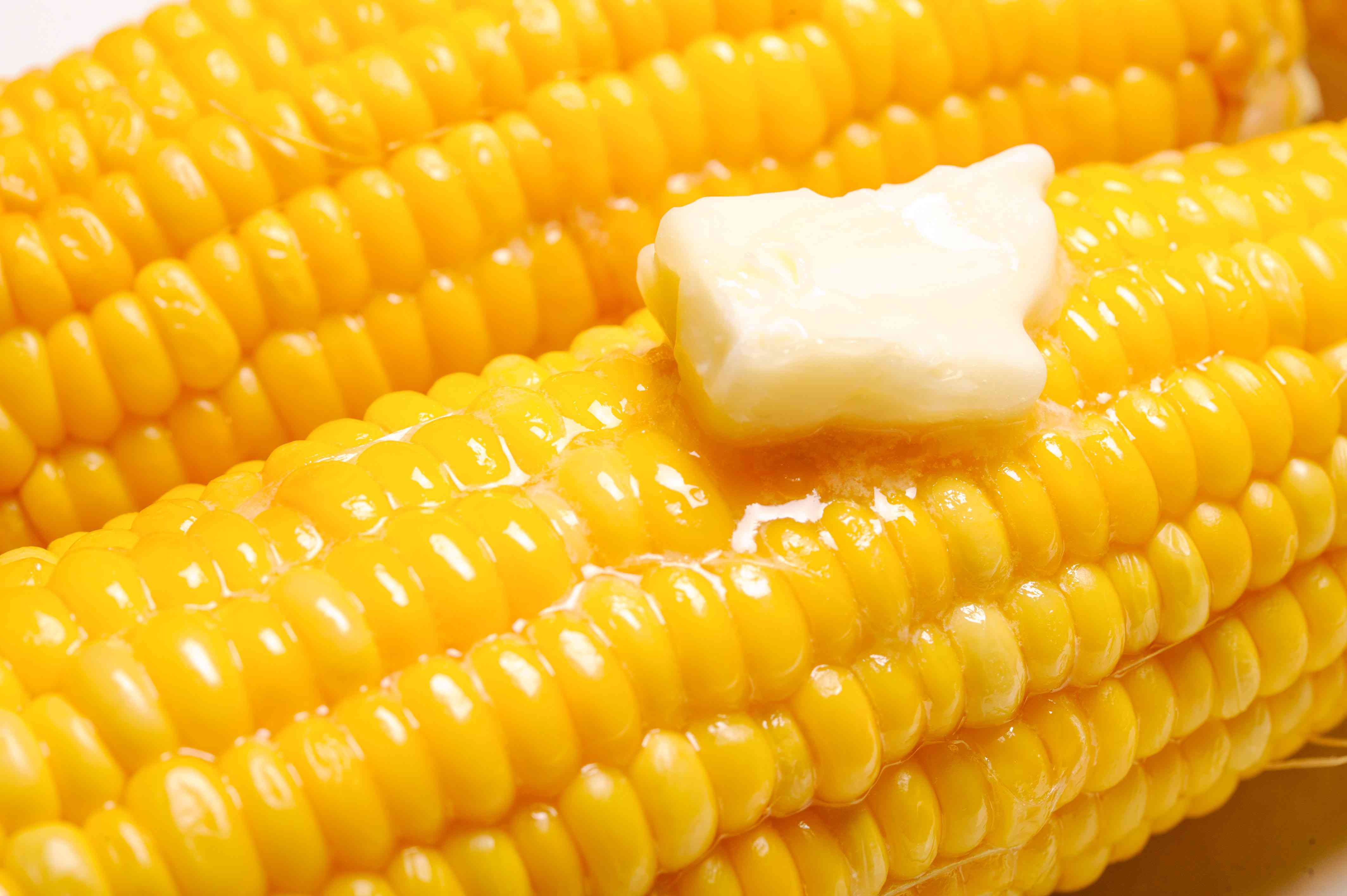 5 Food Editors Agree—This Is the Best Way To Cook Corn on the Cob