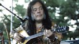 David Lindley, Multi-Talented Guitarist & Notable Session Musician, Dies at 78