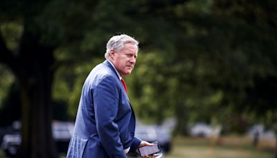 Mark Meadows cites Trump immunity ruling in his own Supreme Court appeal