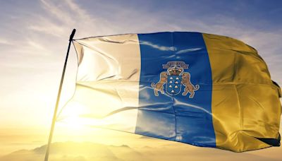 La bandera de Canarias, ¿a pleno?: Un volcán más en el escudo o seguir con la tradición del siglo XVII