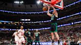 Luke Kornet celebrates put-back dunk with hilarious dab celebration