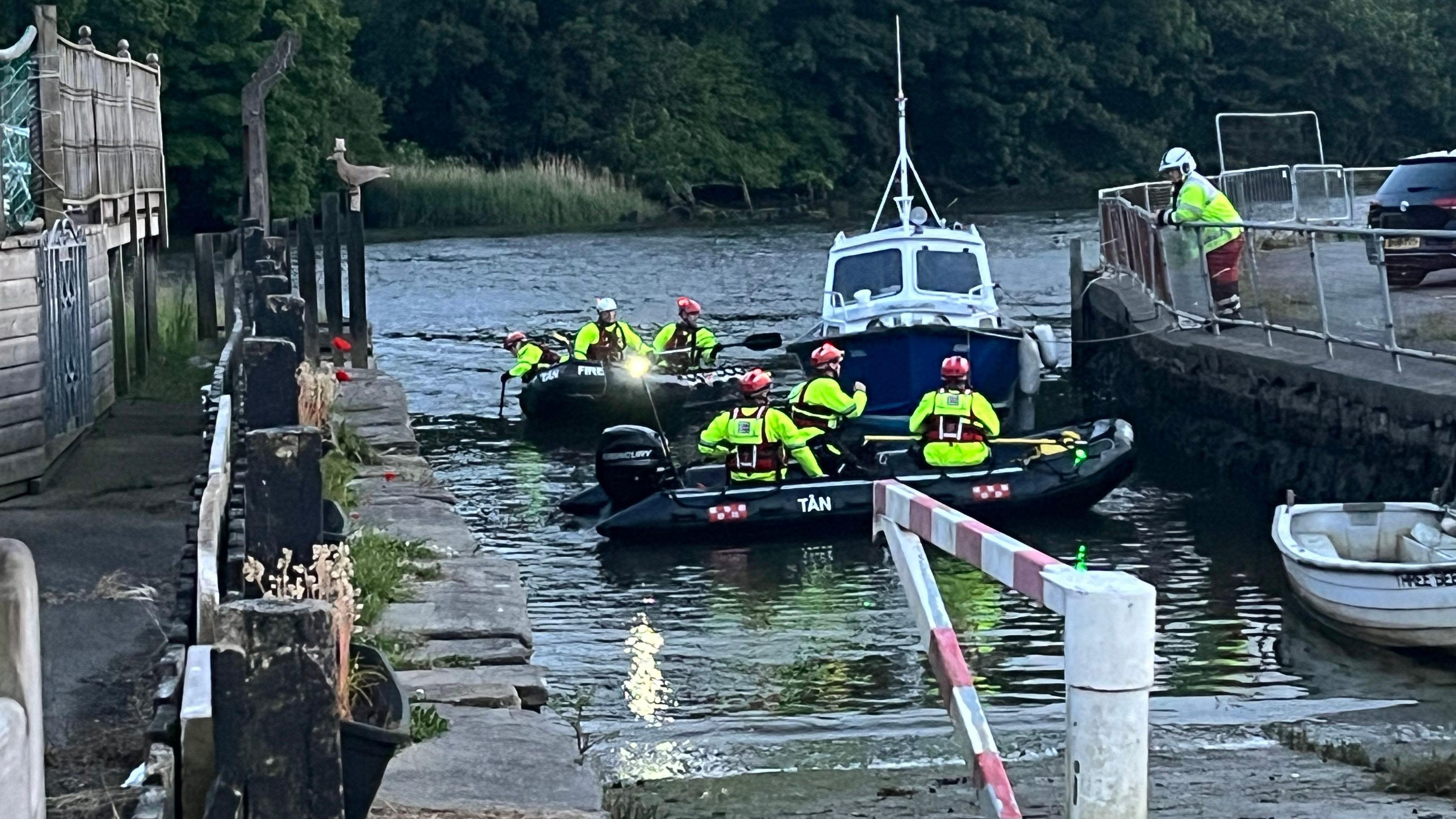 River search for canoeist reported missing
