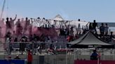 ‘Metam o pé’: torcida de clube português protesta contra possível venda ao Flamengo