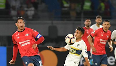 El centrocampista argentino Emanuel Reynoso refuerza al Tijuana del colombiano Osorio