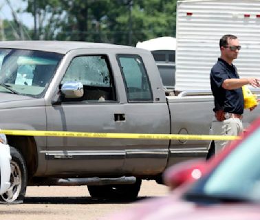 Panicked Arkansas grocery store shoppers hid in freezer and ran for cover amid shooting that killed 4 and wounded 9