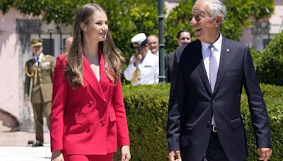 La Princesa Leonor condecorada con la Gran Cruz de la Orden de Cristo en su visita a Portugal