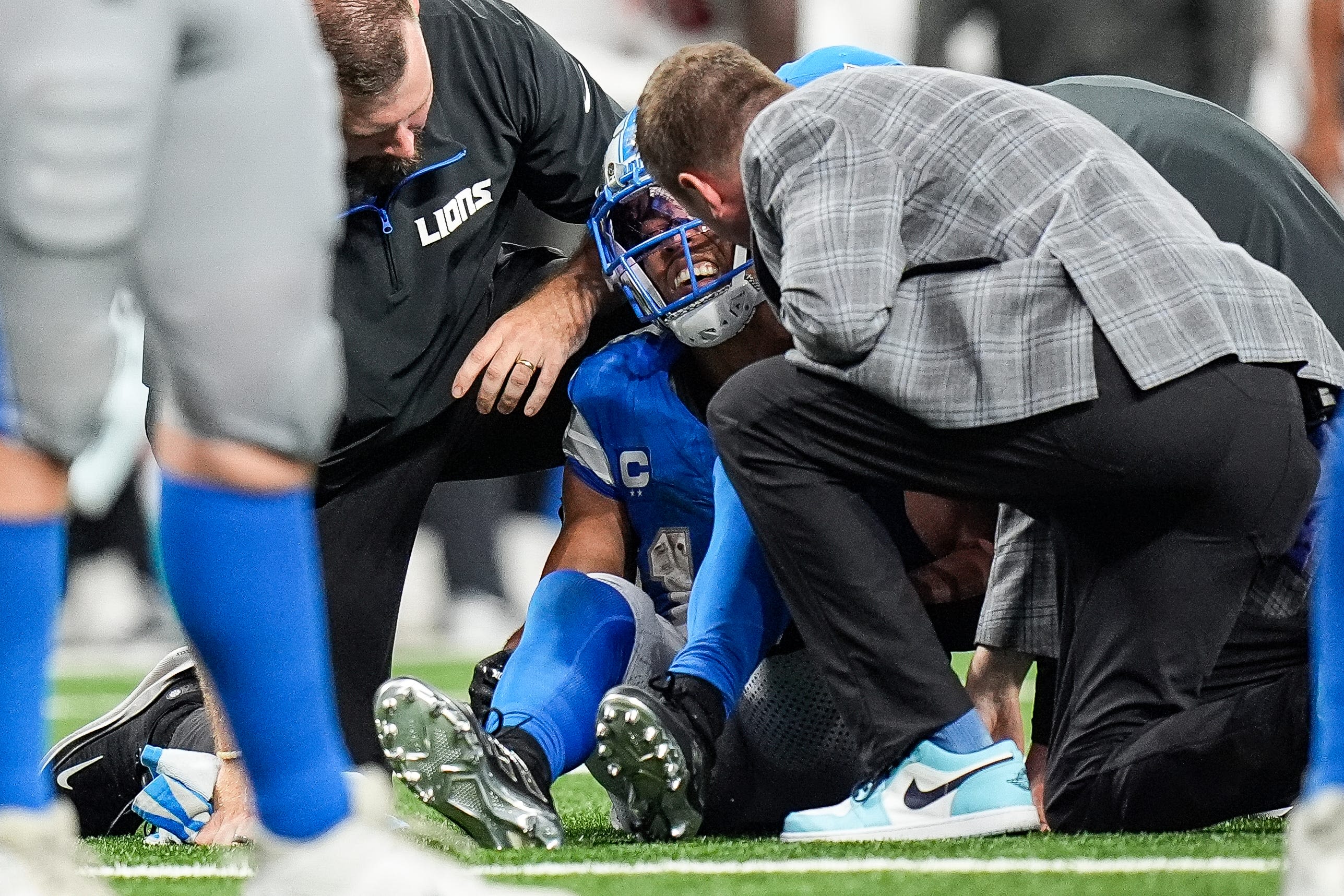 Amon-Ra St. Brown injury: No long-term concern after early exit by Detroit Lions top WR