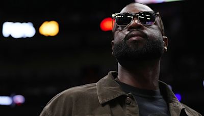 Dwyane Wade to debut as Team USA men's basketball analyst for NBC at 2024 Paris Olympics