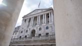Bank of England Keeps Key Interest Rate at 5.25%
