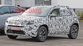 Jeep Jeepster spy photos give us a look inside