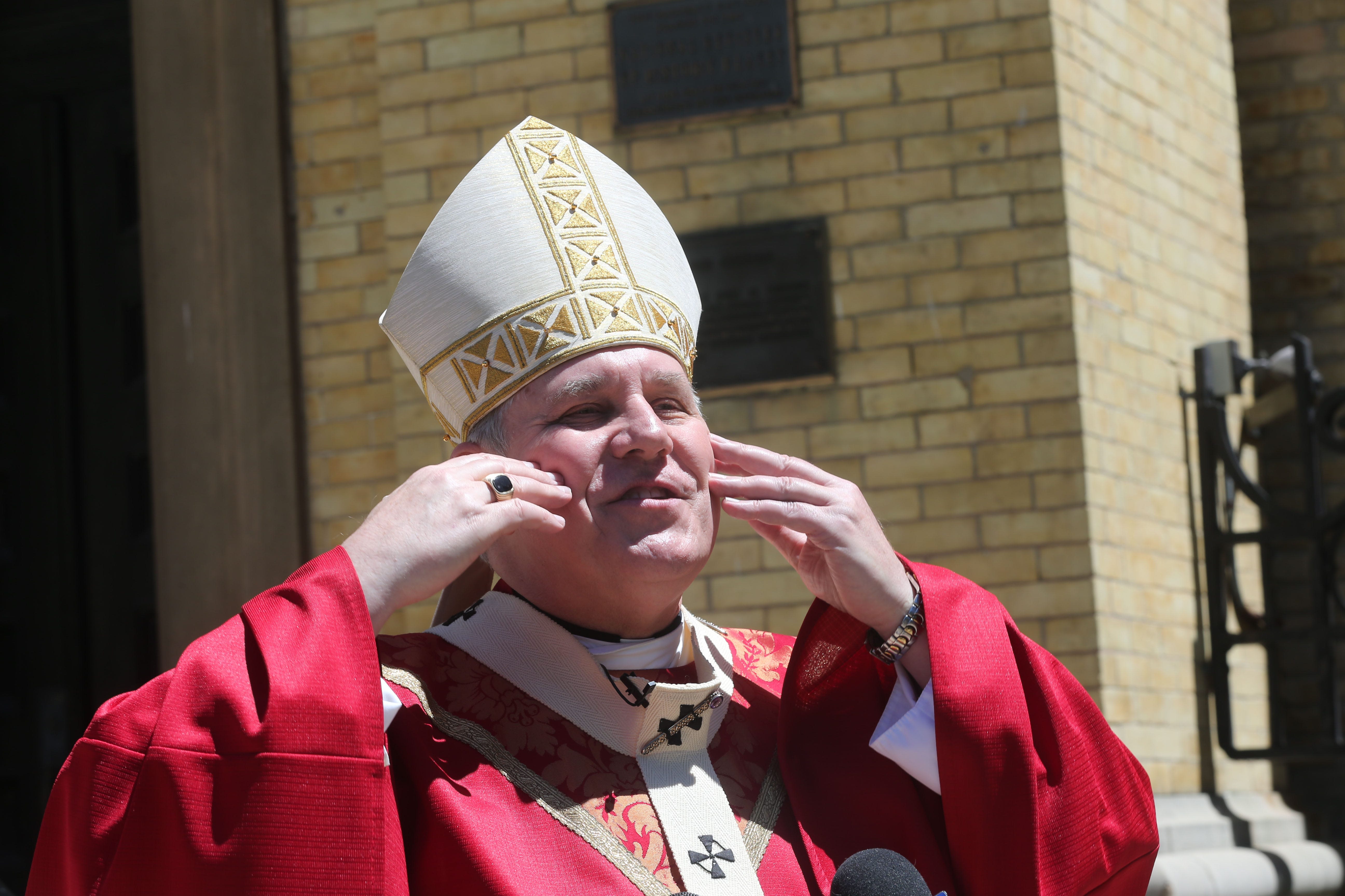 What to know about Milwaukee Archbishop Jerome Listecki, set to give Monday's invocation at the RNC