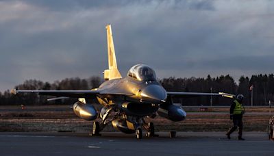 Norway to donate six F-16 fighter jets to Ukraine, daily VG reports