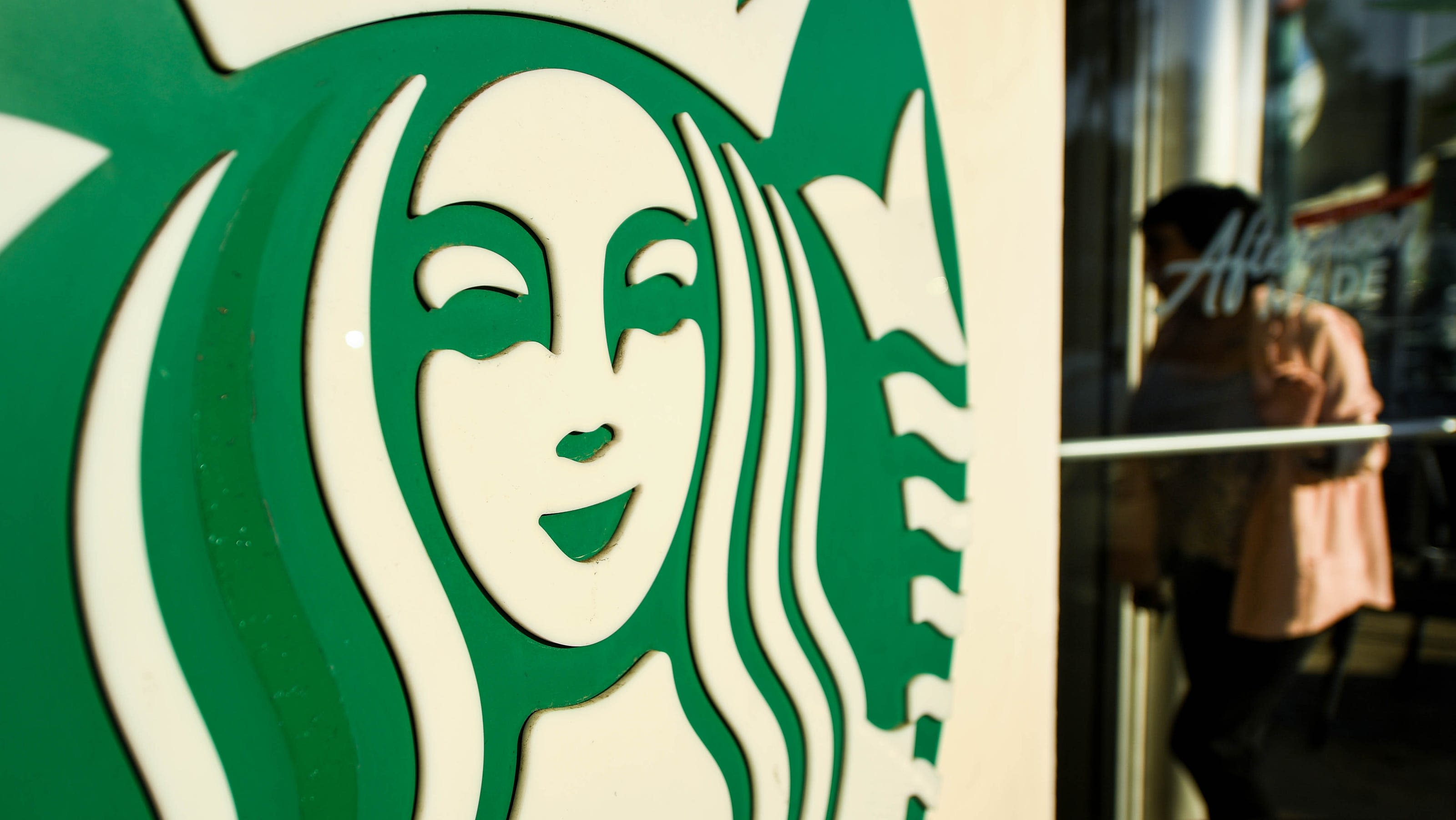 Starbucks nonprofit partnership misrepresented as RNC sponsorship | Fact check