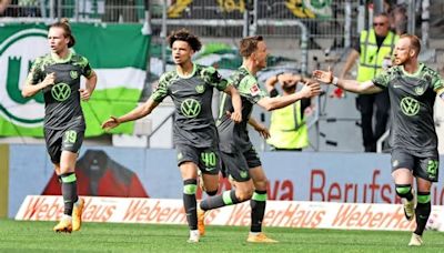 Zwei Traumtore: Der VfL Wolfsburg dreht in Freiburg ein irres Spiel