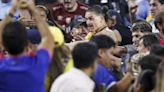Vergonzosas imágenes en la Copa América: aficionados colombianos se enfrentan con jugadores uruguayos y sus familias