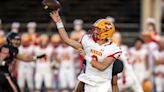 Mission Viejo opens football season with 34-21 victory in Hawaii