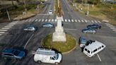 Richmond to remove last Confederate statue after court battle