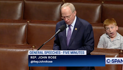 Congressman John Rose’s Speech Derailed by Son’s Funny Faces