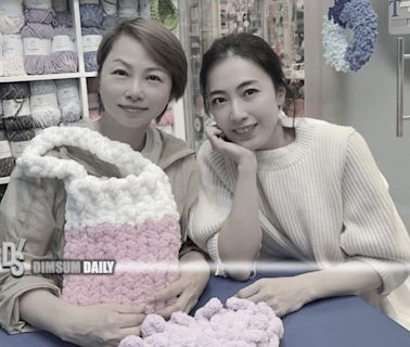 57-year-old former TVB actress Rain Lau explores weaving with Joseph Lau's wife