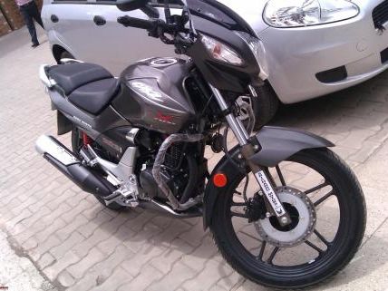 150-180cc motorcycle for a 6 ft tall rider that matches Hero CBZ Xtreme | Team-BHP
