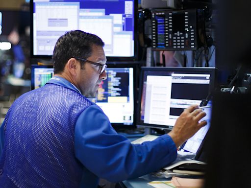 Wall Street cierra mixto y el Nasdaq cae un 2,77 % arrastrado por las tecnológicas