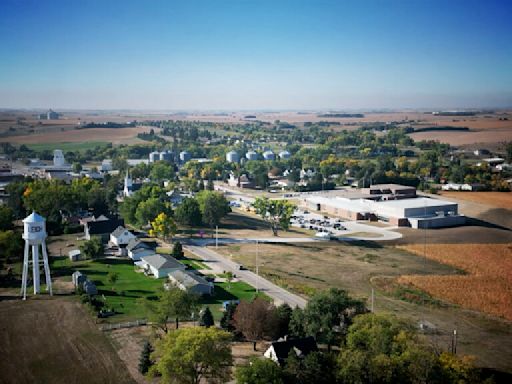 Rural Nebraska town dreams big, far exceeds fund-raising goal for local improvements