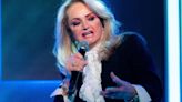 Bonnie Tyler Appears To Suffer Awkward Miming Fail During This Morning Performance