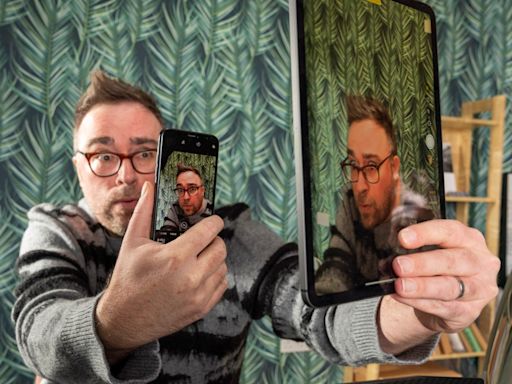 Danny Wallace meets Alex Jones – and delves into conspiracyland