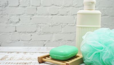 Cómo preparar un jabón de trastes casero para eliminar la grasa pegada en tiempo récord