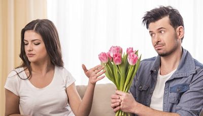 Is their affection real or fake? Unveiling the signs of love bombing