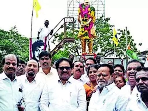 Ex-MP justifies Selvaperunthagai’s view on return of Kamaraj regime | Madurai News - Times of India