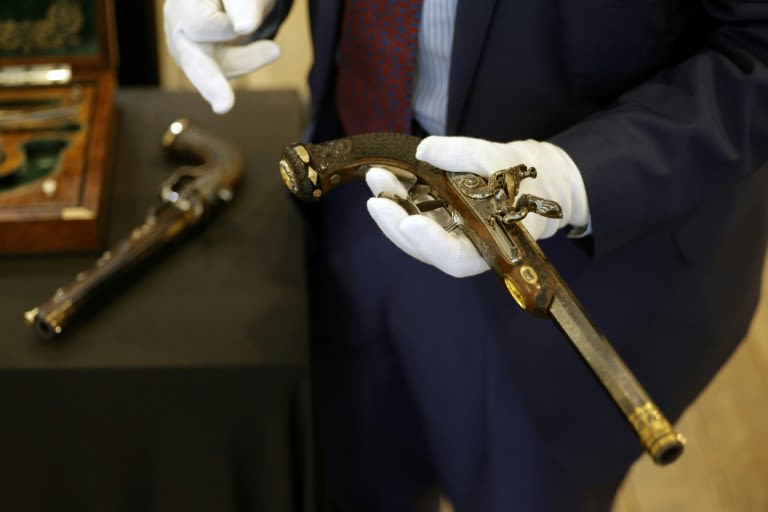 Napoleon’s pistols sold in France for 1.7 mn euros: auctioneers