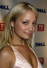 Nicole Richie