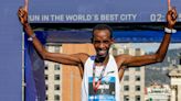 Marius Kimutai, ganador del maratón de Barcelona 2023, suspendido por dopaje