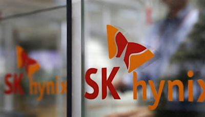 SK Hynix to invest $3.86 bln in DRAM chip production in South Korea