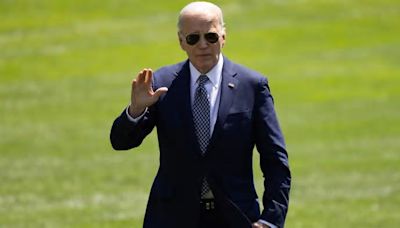 Joe Biden choc: «Ho pensato al suicidio quando mia moglie e mia figlia sono morte in un incidente»