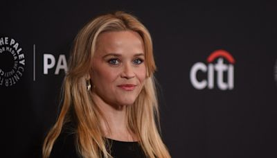 Reese Witherspoon anuncia la producción de la serie "Elle", precuela de "Legally Blonde" - La Opinión
