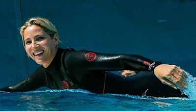 Elsa Pataky looks incredible in a black wetsuit