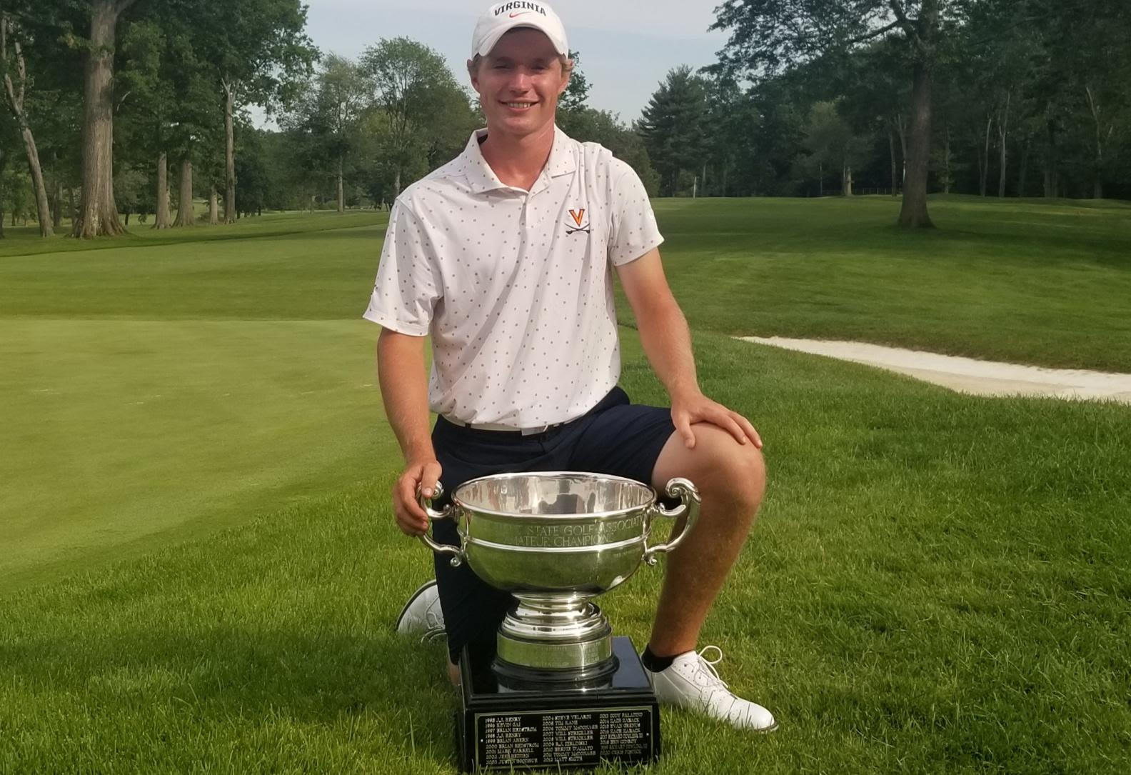 Former Virginia, Xavier High standout golfer Chris Fosdick owns 2-shot lead at Connecticut Open