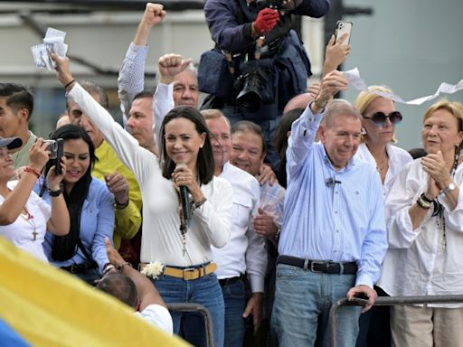 Venezuelans rally to support opposition after disputed vote