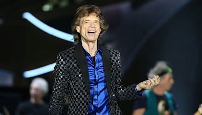 Mick Jagger’s son Lucas hangs out with Hoda Kotb at a Rolling Stones concert