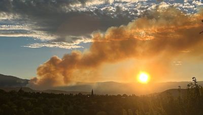 Fire breaks out along I80 in Verdi