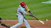 Wainwright, Molina help Cardinals to 5-3 win over Pirates