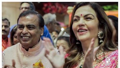 You won't believe how much is salary of Mukesh Ambani, Nita Ambani cook at Antilia