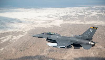 Pilot treated after ejecting from F-16 jet that crashed in New Mexico