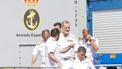 El Rey Felipe VI visita la Fuerza de Acción Marítima en Cartagena (Murcia)